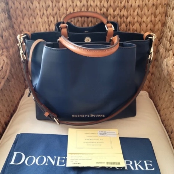 Purse - Picture 4 of 4